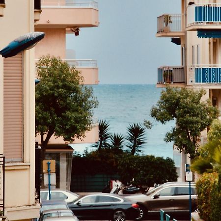 Appartement 2 Les Clematites Menton Buitenkant foto
